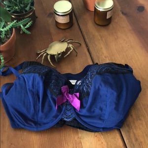 Cacique bra - NWT - 44DD